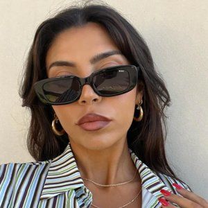 Princess Polly Creeper Sunglasses Black (New, with tags)